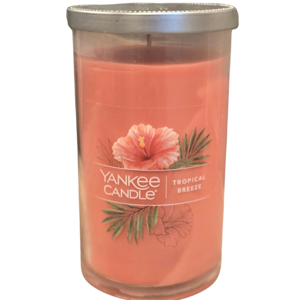 NWT Yankee Candle Tropical Breeze Single Wick 14.5oz Candle